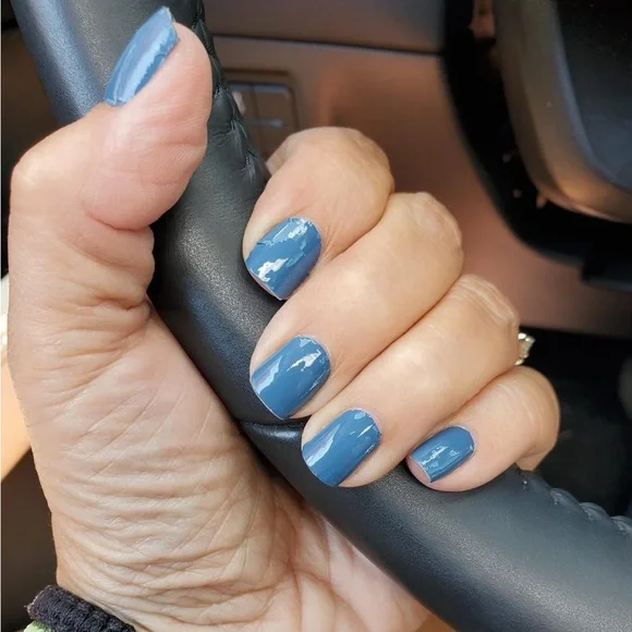 Color Street: Slate of Mind | Blue Gray Fall Winter Solid Crème Cool Muted - Picture 8 of 13